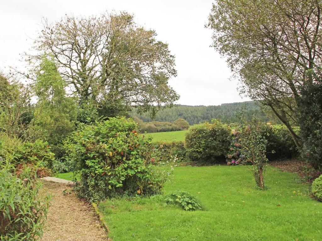 Meadowside Cottage, Characterful Grade 2 Listed Cottage Near To Wadebridge And Padstow Zewnętrze zdjęcie
