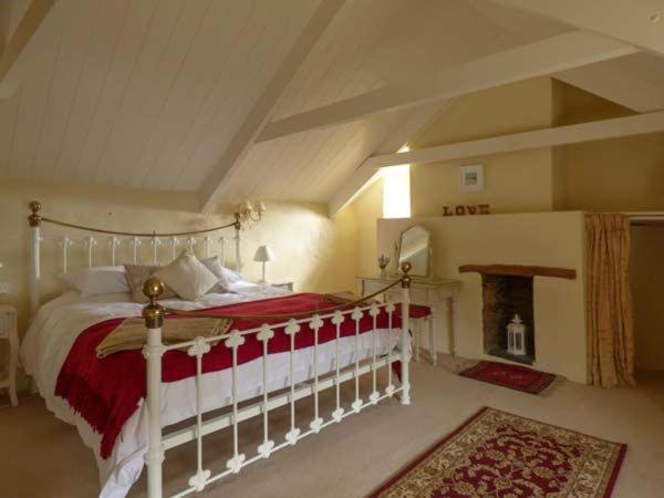 Meadowside Cottage, Characterful Grade 2 Listed Cottage Near To Wadebridge And Padstow Zewnętrze zdjęcie