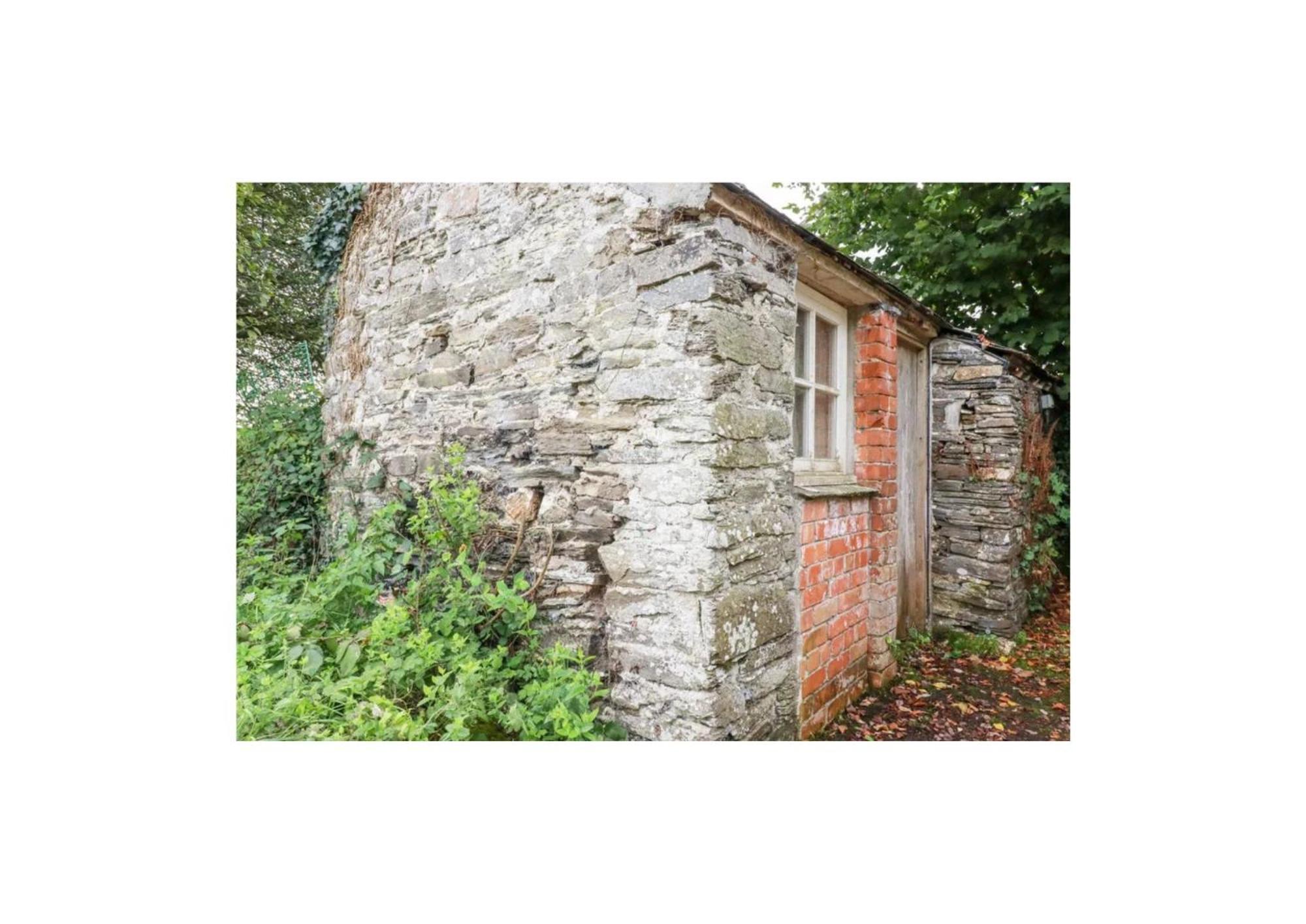 Meadowside Cottage, Characterful Grade 2 Listed Cottage Near To Wadebridge And Padstow Zewnętrze zdjęcie